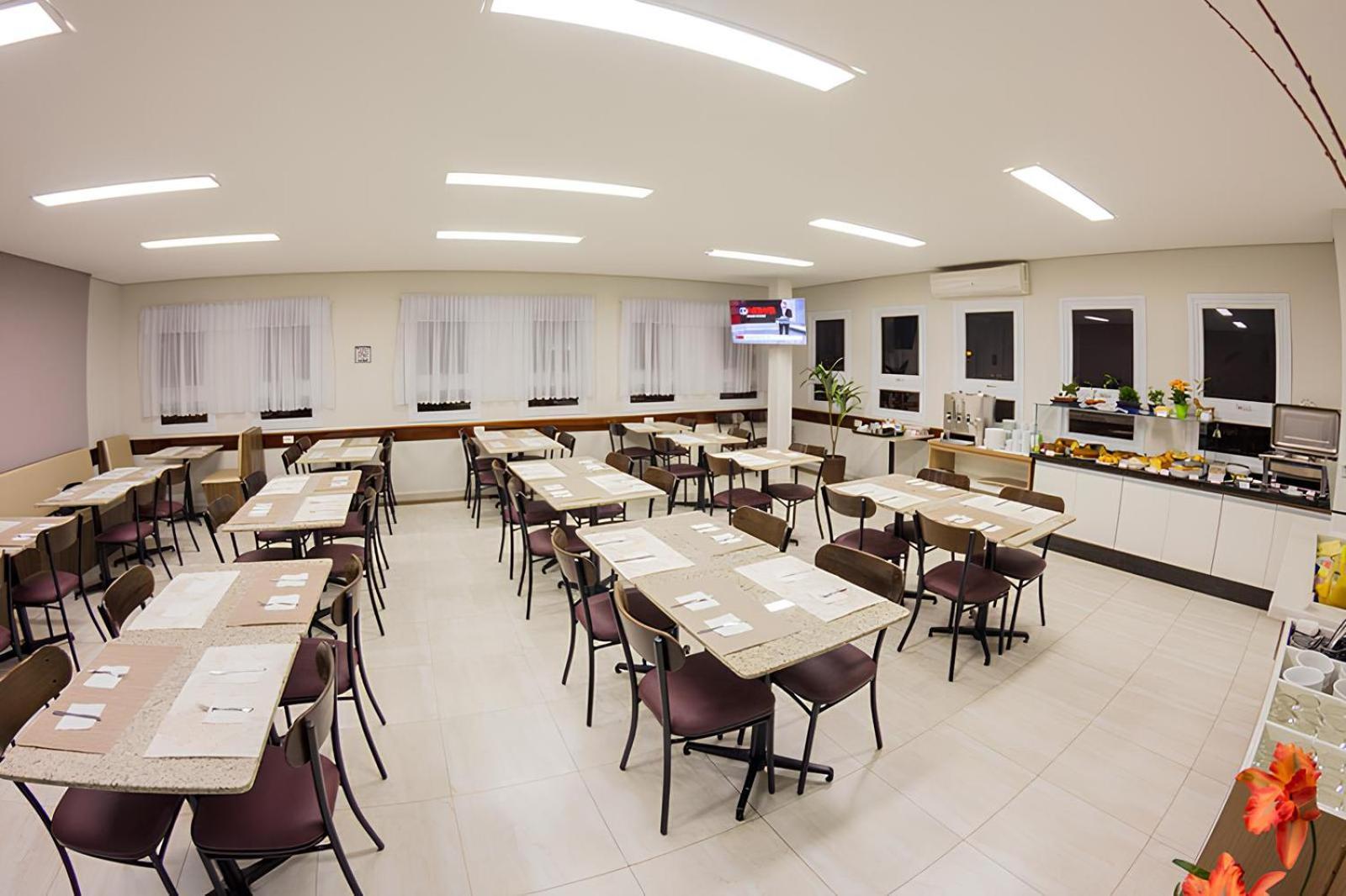 Hotel Toyo Inn Boituva Ngoại thất bức ảnh
